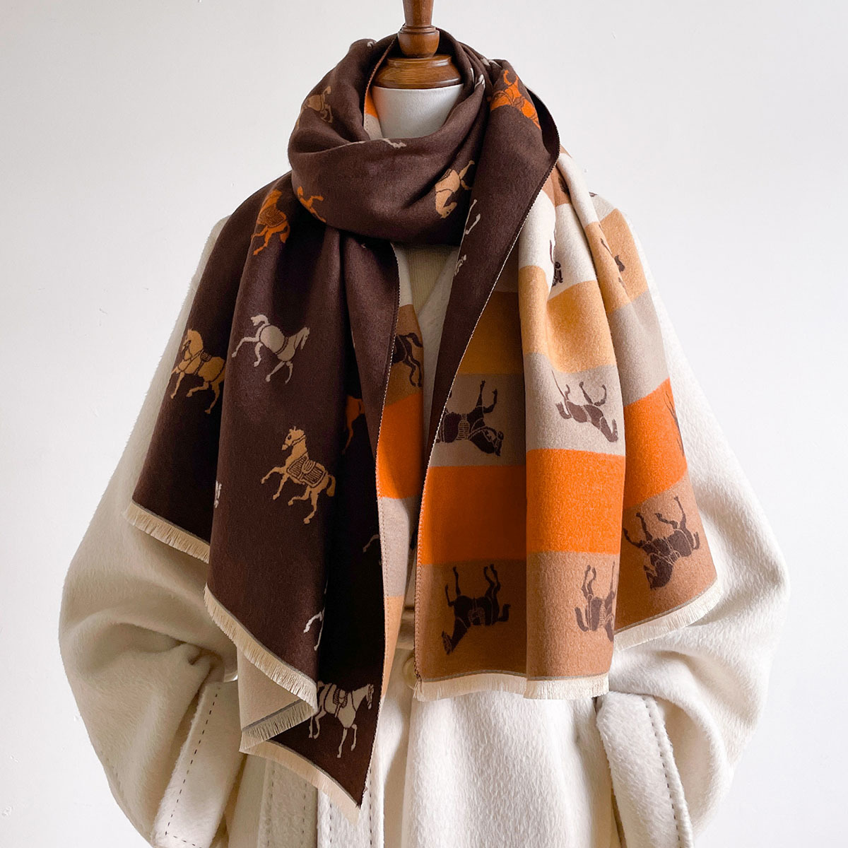 Осенне-зимний шарф для женщин, – обзор и цена Woven Scarf Blanket