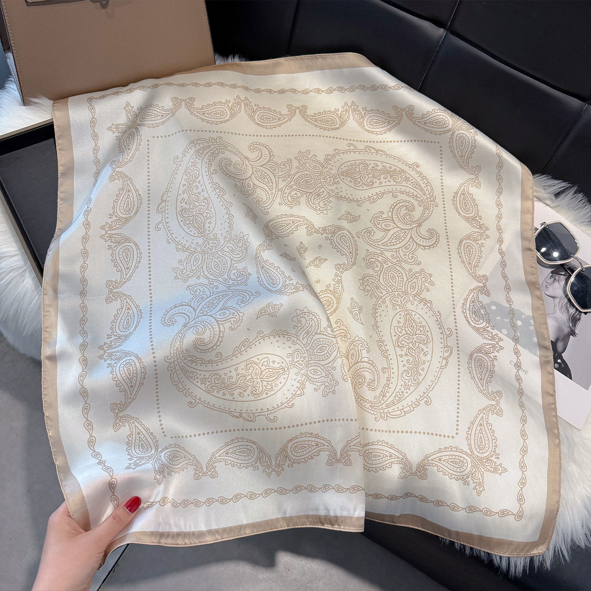 Модный женский шарф 70x70 см,  – обзор и цена Scarf Silk Square